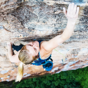 7 OF THE BEST FEMALE CLIMBERS TO FOLLOW - GUTSY GIRLS ADVENTURE FILM TOUR